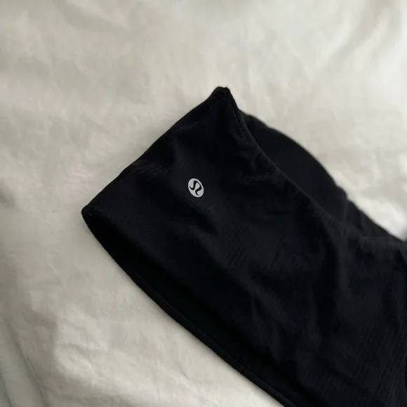 Lululemon Nulu Asymmetrical yoga bra